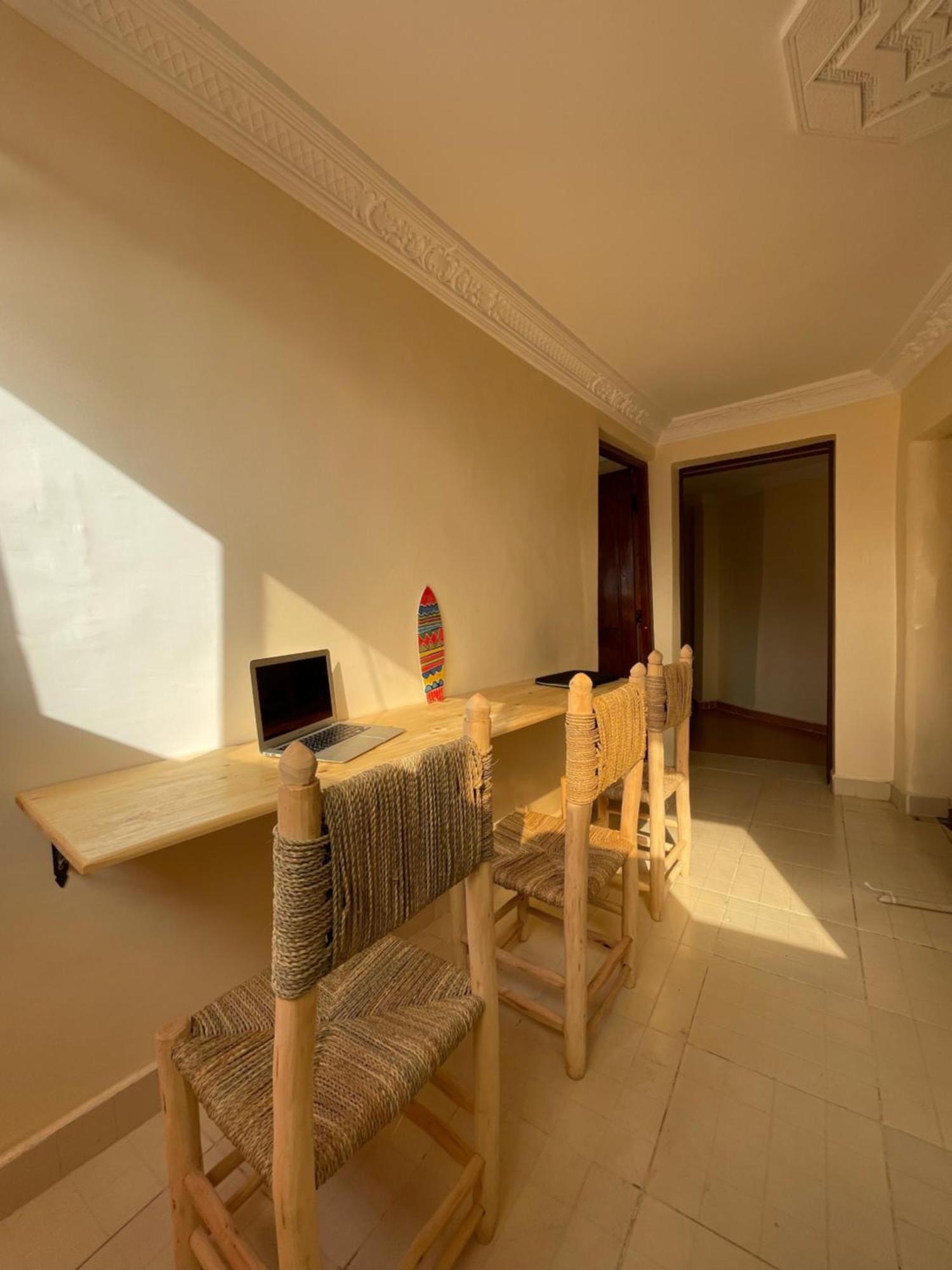 טגזוט Yasurf Guesthouse מראה חיצוני תמונה